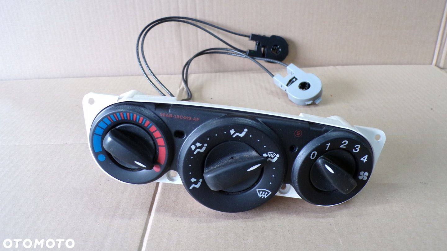 FOCUS MK1 PANEL STEROWANIA NAWIEWU LINKI - 2
