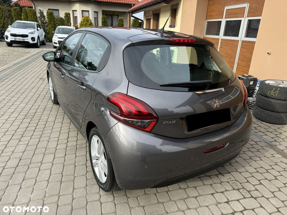Peugeot 208 PureTech 82 Stop & Start Signature - 9