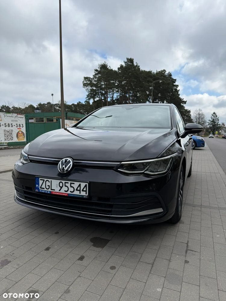 Volkswagen Golf 2.0 TDI SCR DSG Active - 9