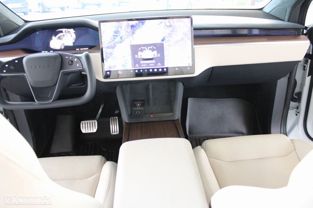 Tesla Model X Long Range AWD - 17