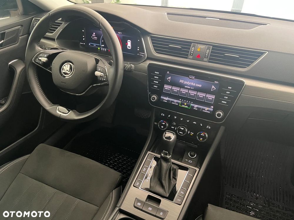 Skoda Superb 2.0 TDI SCR Style DSG - 14