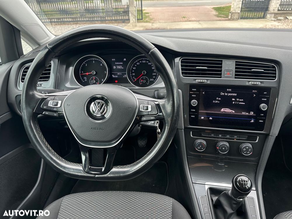 Volkswagen Golf 1.6 TDI SCR Comfortline - 9