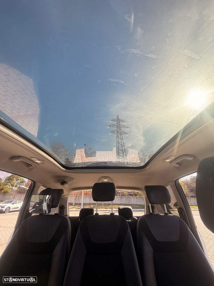 Ford S-Max 2.0 TDCi Titanium Busine.7L - 18