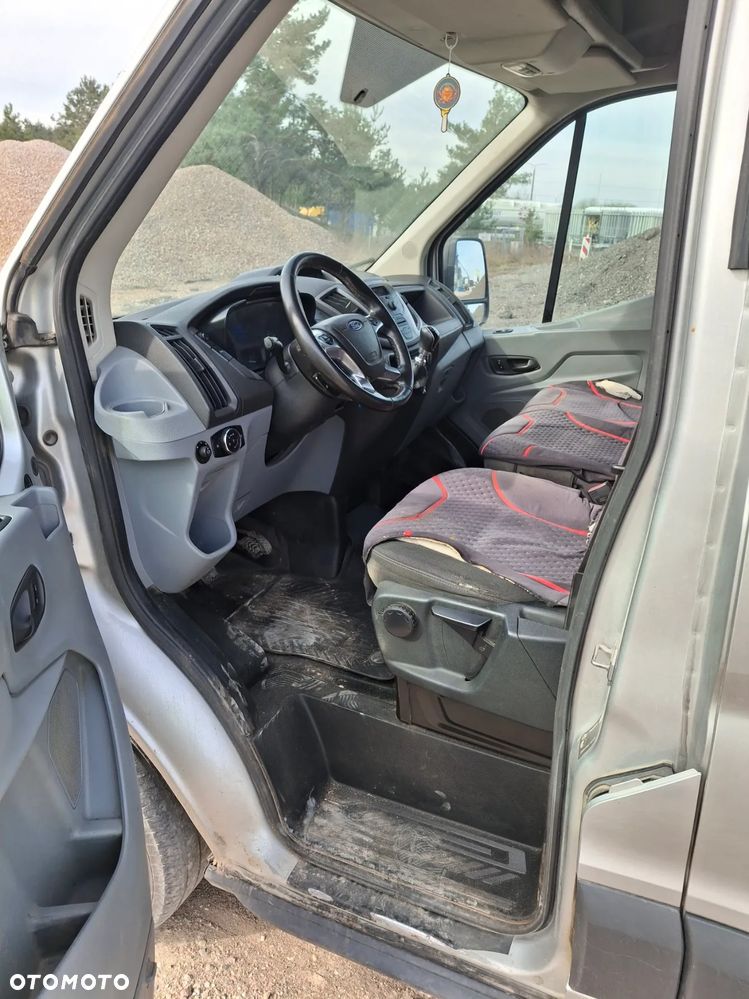 Ford Transit - 6