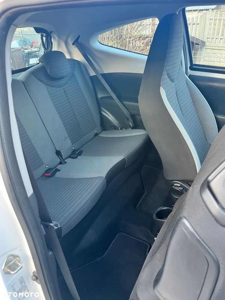 Toyota Aygo - 11