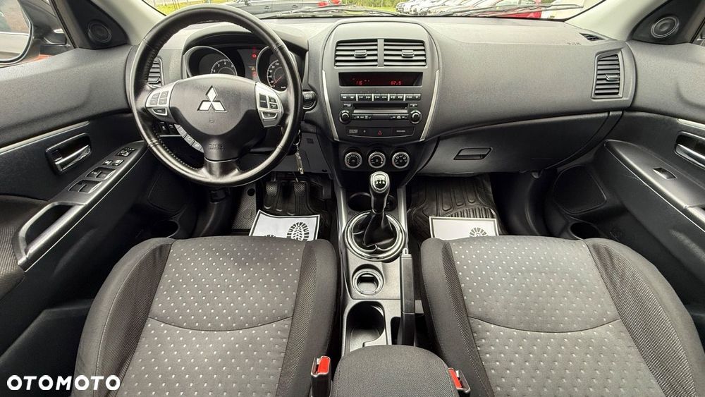 Mitsubishi ASX - 18