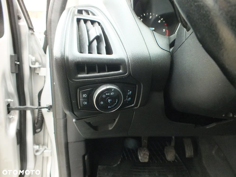 Ford Focus - 6