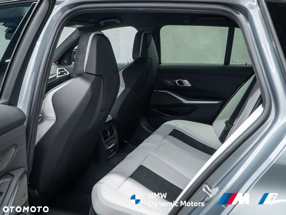 BMW M3 Competition Touring M xDrive - 26