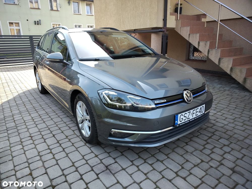 Volkswagen Golf 1.5 TSI BlueMotion ACT DSG Comfortline - 2