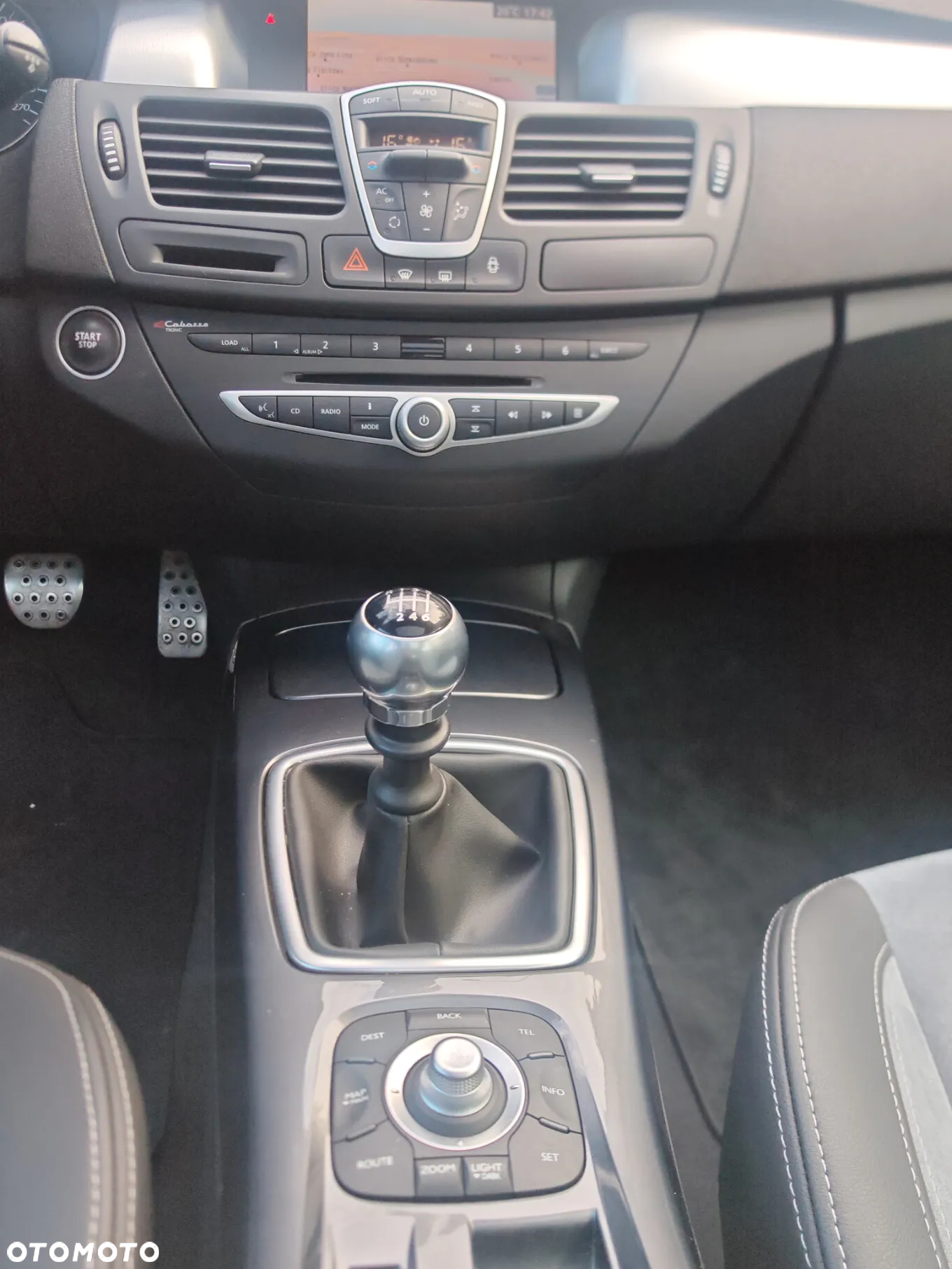 Renault Laguna Grandtour 2.0 16V Turbo GT - 14
