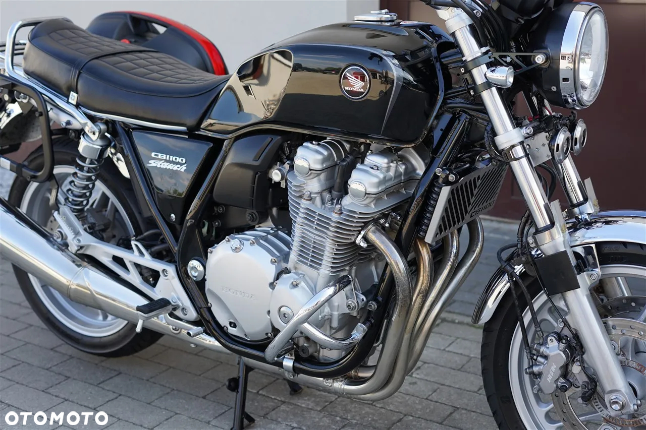 Honda CB - 12