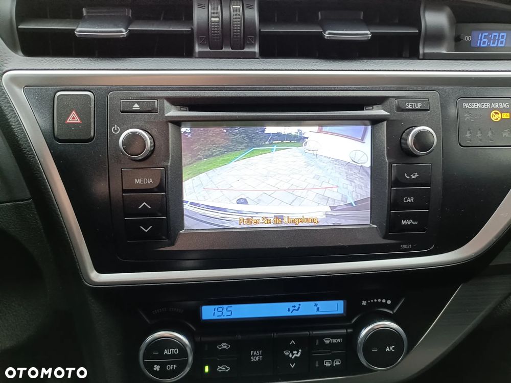 Toyota Auris - 30