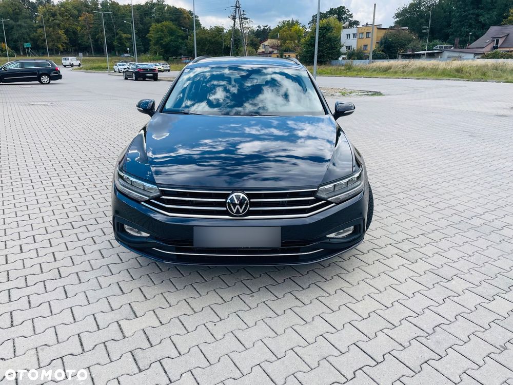 Volkswagen Passat Variant 2.0 TDI SCR DSG Elegance - 3