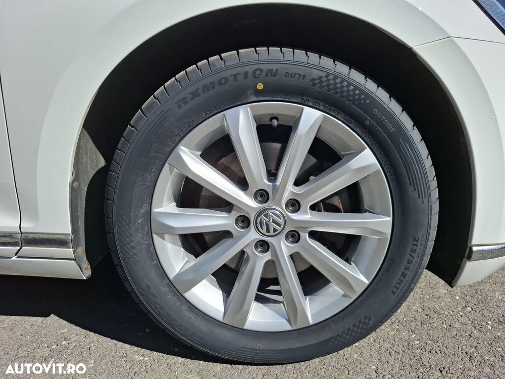 Volkswagen Passat 2.0 TDI DSG (BlueMotion Technology) Highline - 11