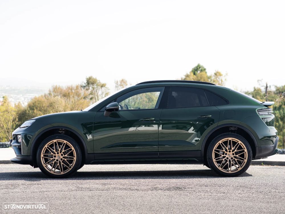 Porsche Macan Electric Turbo - 4