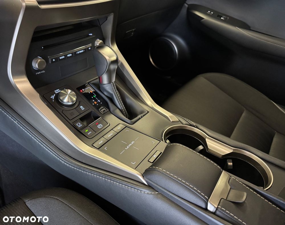 Lexus NX 300 GPF Elegance AWD - 12