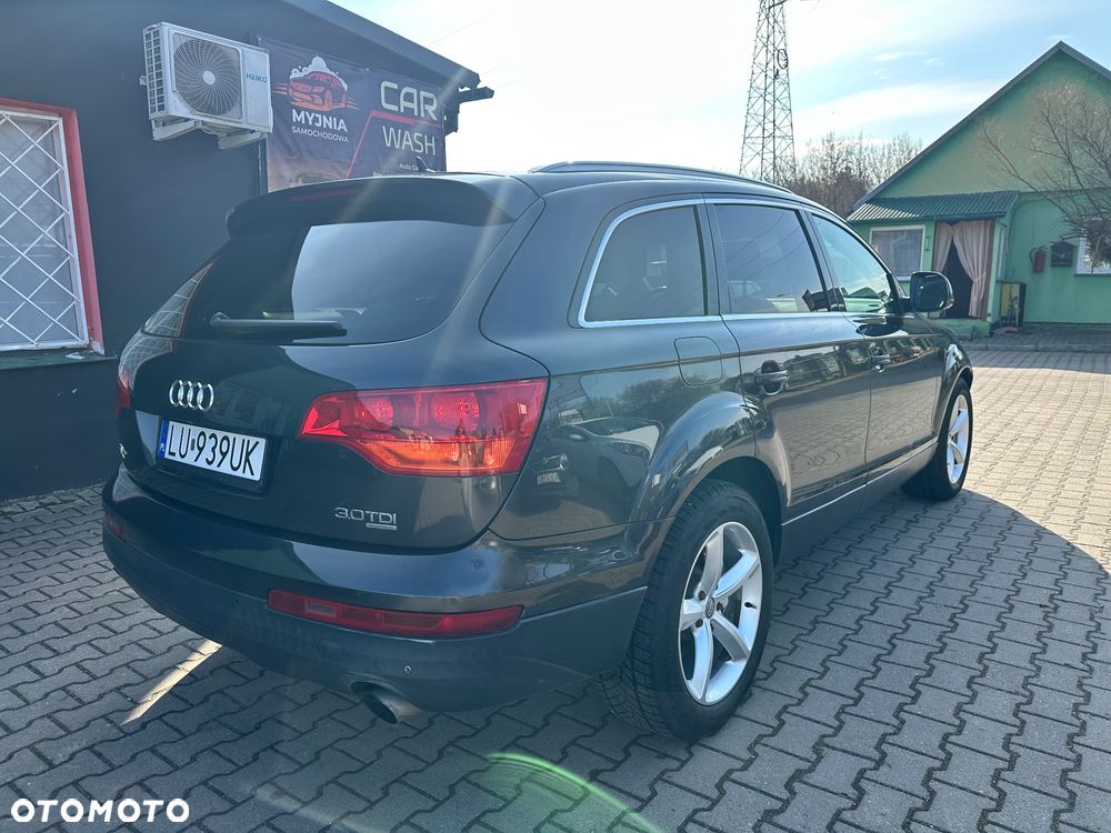 Audi Q7 2006 photo 4