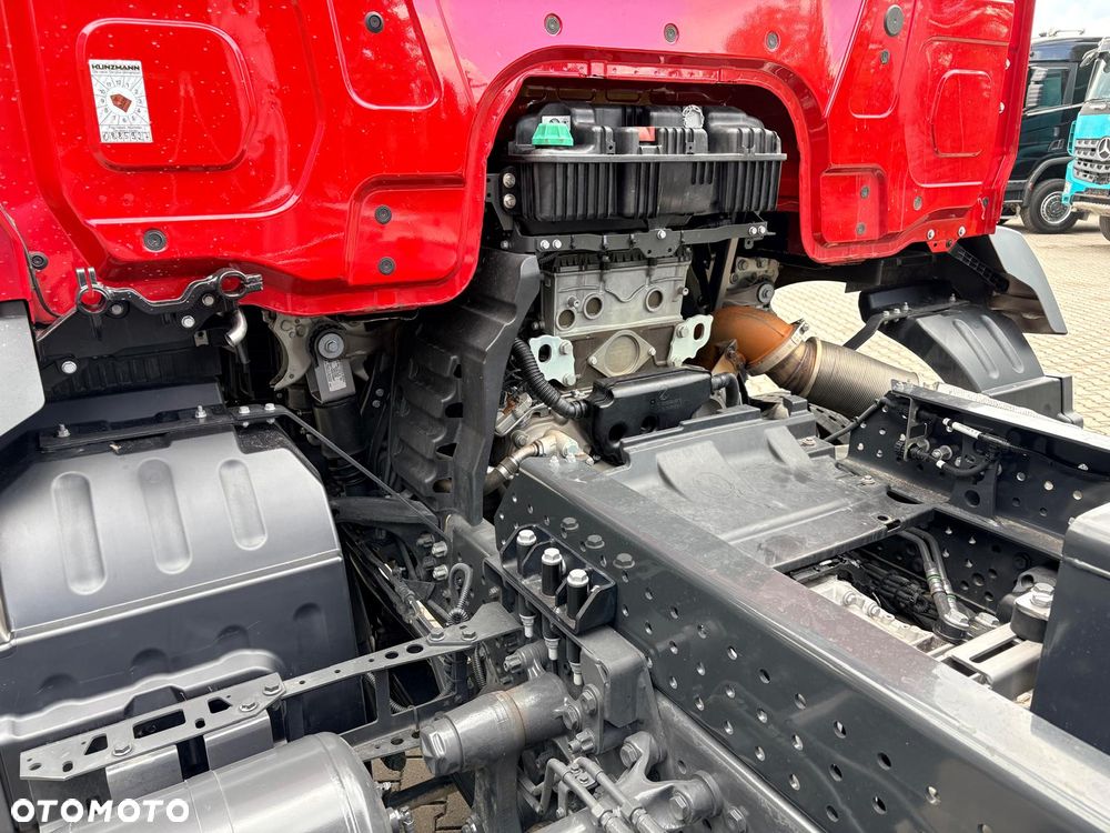 Mercedes-Benz AROCS 3246 8x4 EURO6 WYWROTKA TRÓJSTRONNA Z BORDMATIKIEM - 32
