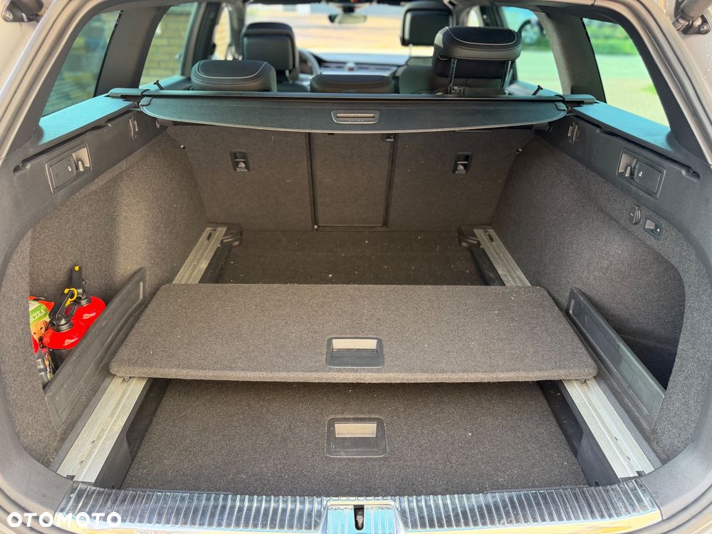 Volkswagen Passat 2.0 TDI Business DSG - 36