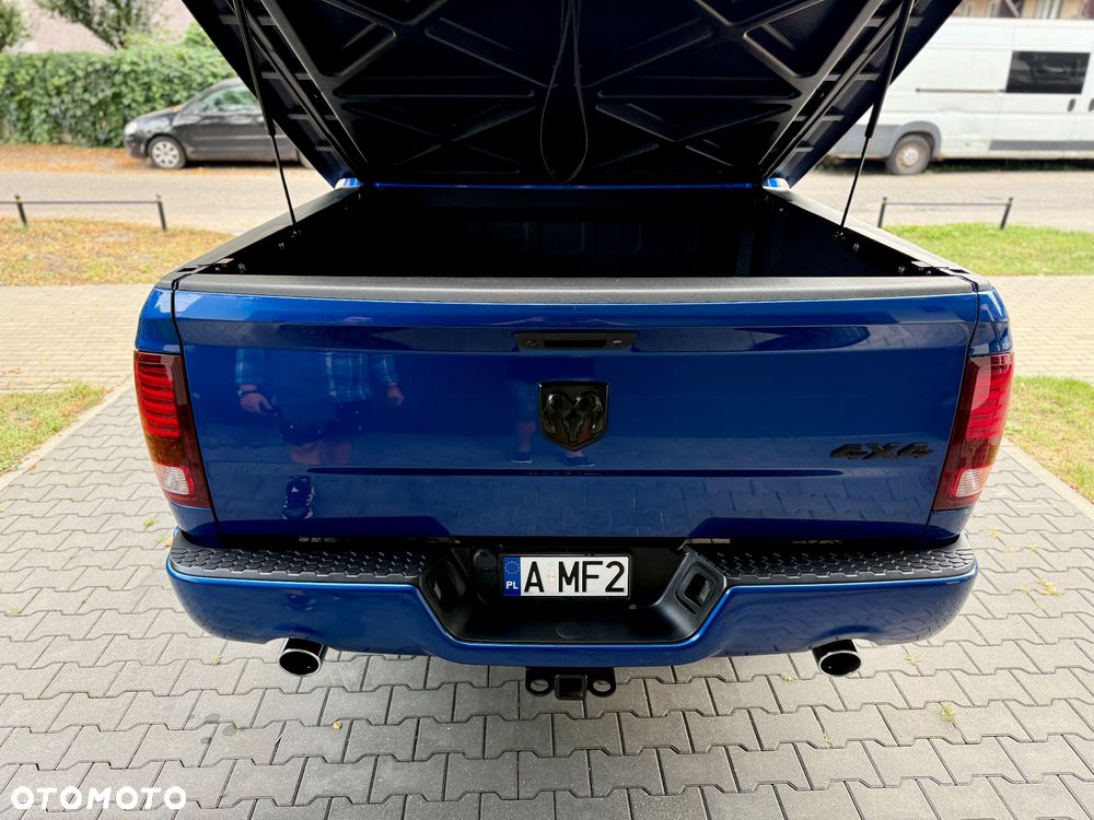 Dodge RAM 1500 5.7 4x4 - 7
