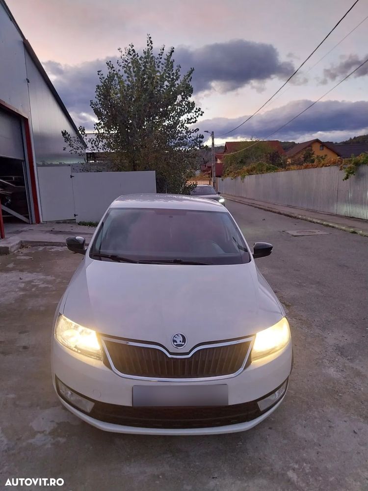 Skoda RAPID 1.6 TDI Style - 3