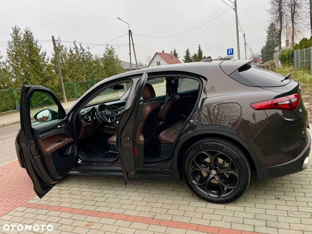 Alfa Romeo Stelvio 2.0 Turbo Super Q4 - 11