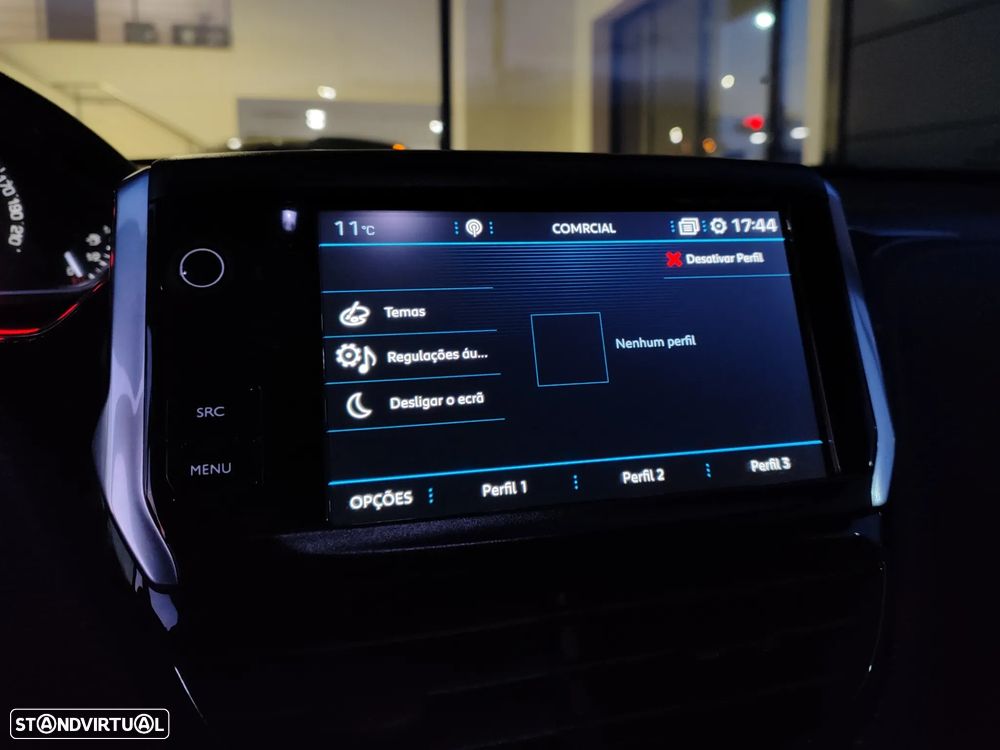 Peugeot 2008 1.2 PureTech Allure EAT6 - 9