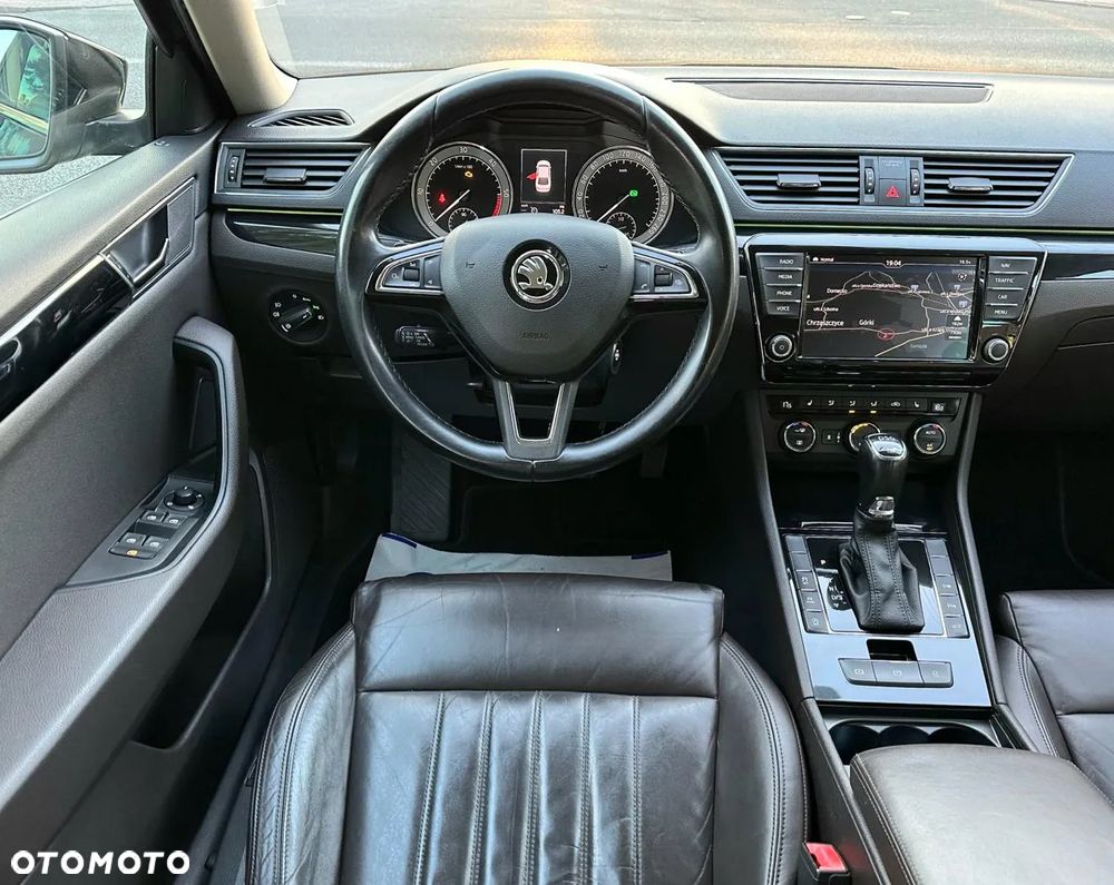 Skoda Superb 2.0 TDI DSG L&K - 13