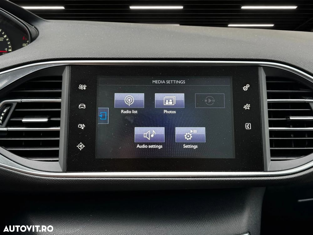 Peugeot 308 PureTech 110 Stop & Start Style - 28