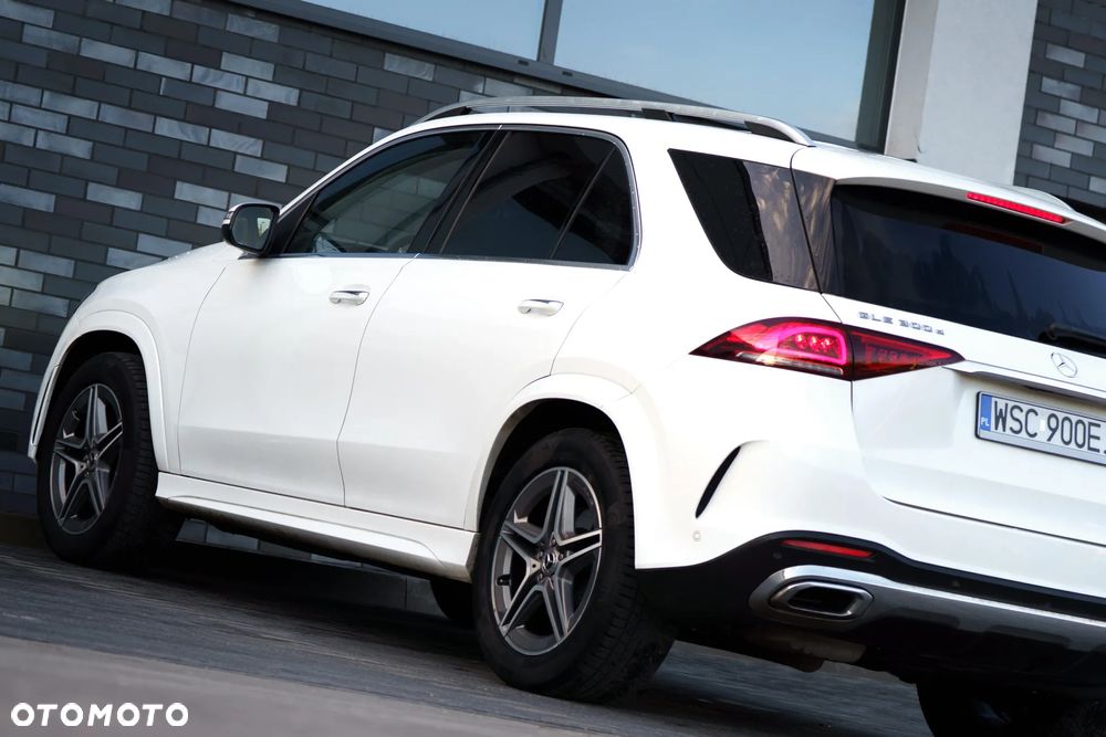 Mercedes-Benz GLE 300 d 4-Matic - 8