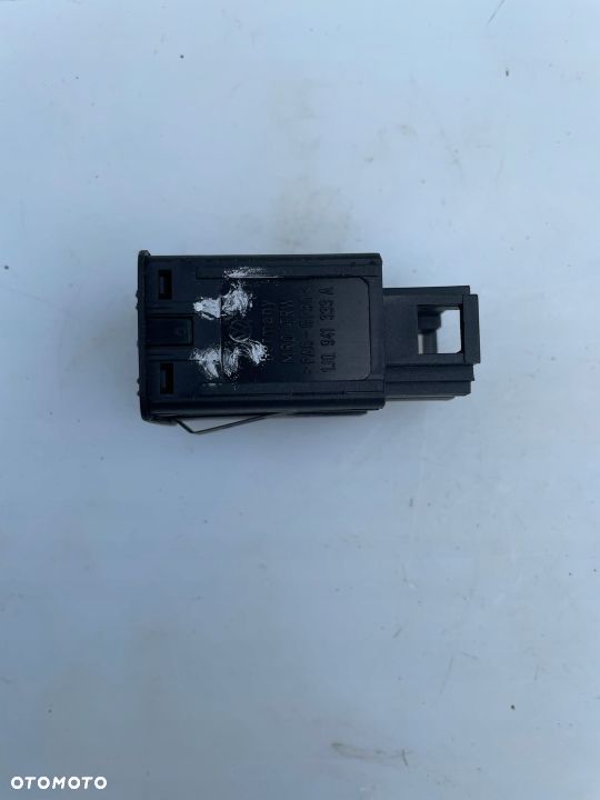 PRZEŁĄCZNIK REGULACJI ŚWIATEŁ GOLF BORA 1J0941333A - 2