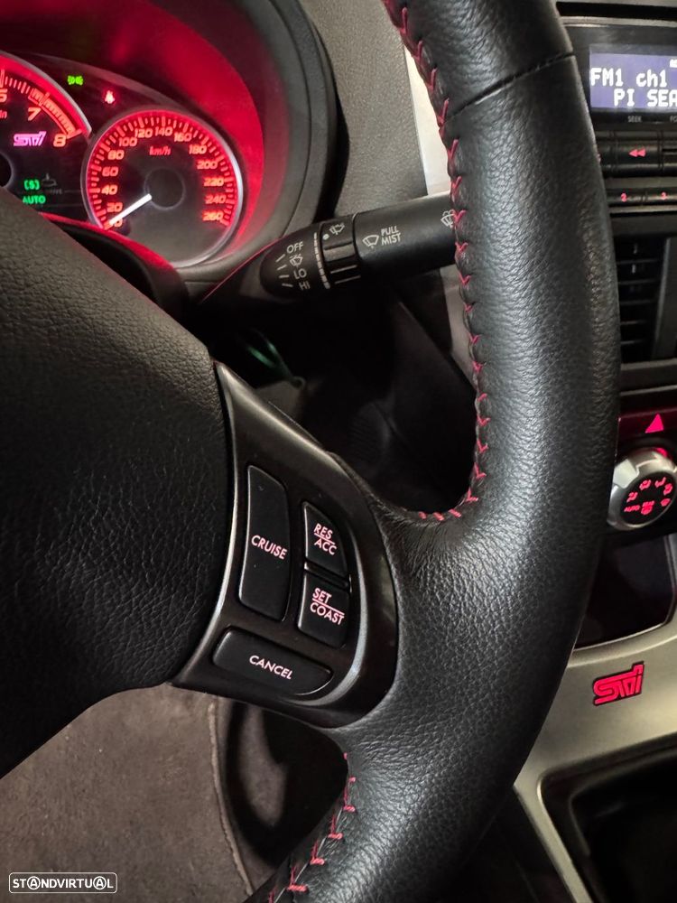 Subaru Impreza 2.5 WRX STi - 30
