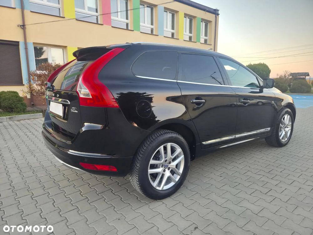 Volvo XC 60 - 6