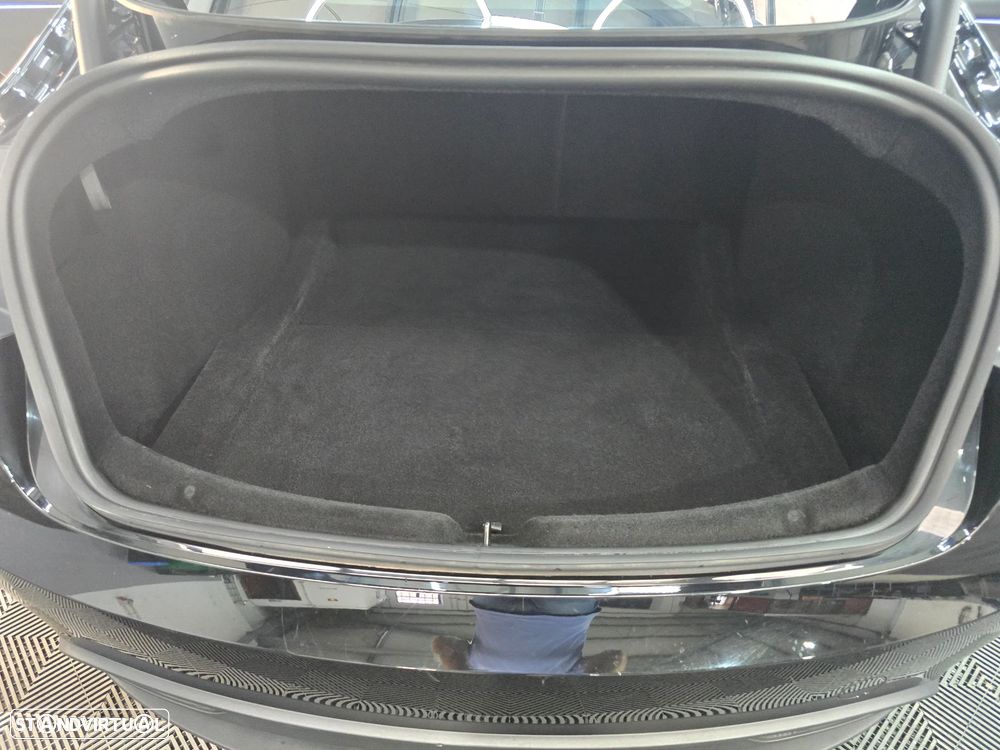 Tesla Model 3 - 11