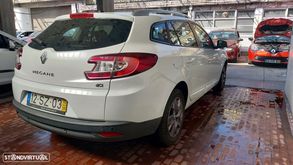 Renault Mégane Sport Tourer 1.5 dCi Dynamique S SS - 18