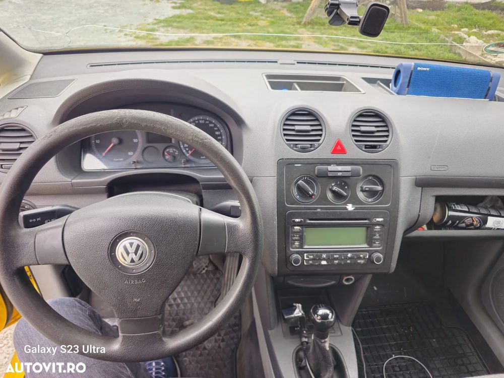 Volkswagen Caddy - 9