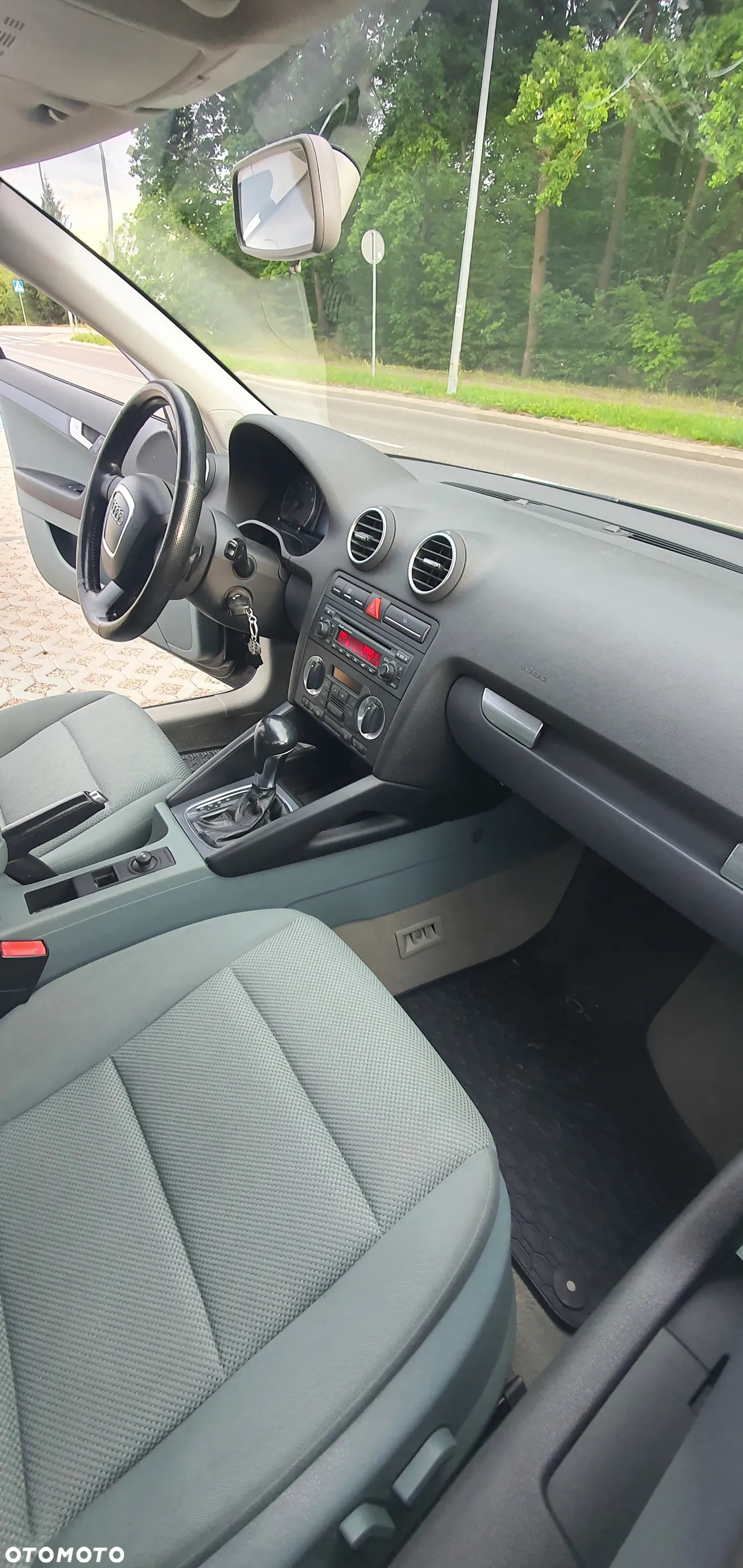 Audi A3 2.0 TFSI Sportback S tronic Ambiente - 36