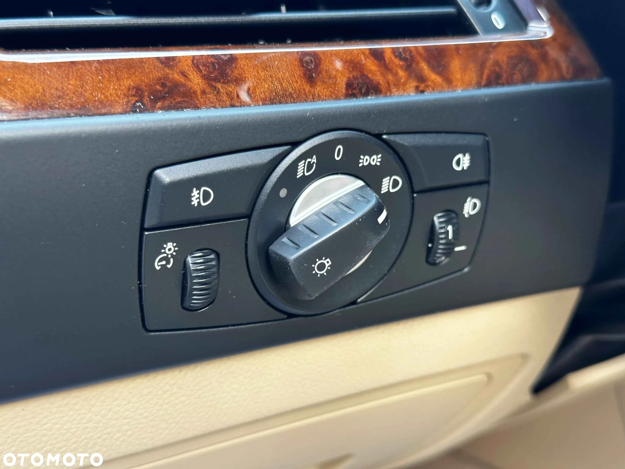 BMW Seria 5 523i Edition Exclusive - 27