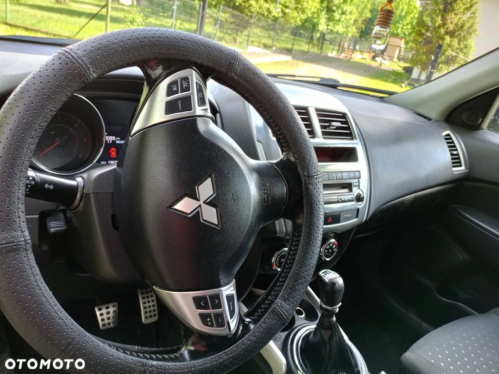 Mitsubishi ASX 1.8 DI-D 2WD Intro Edition - 17