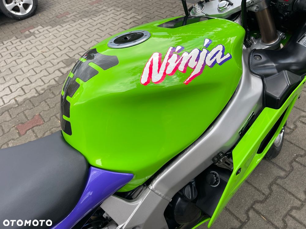 Kawasaki ZX - 9