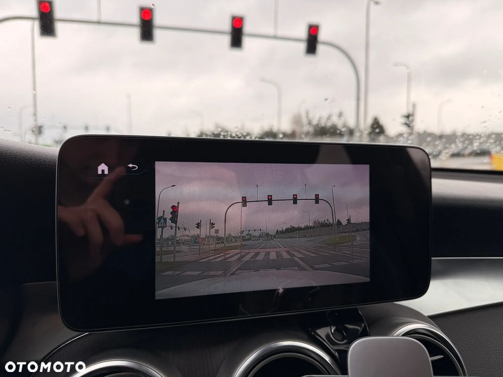 Mercedes-Benz GLC 300 4-Matic - 15