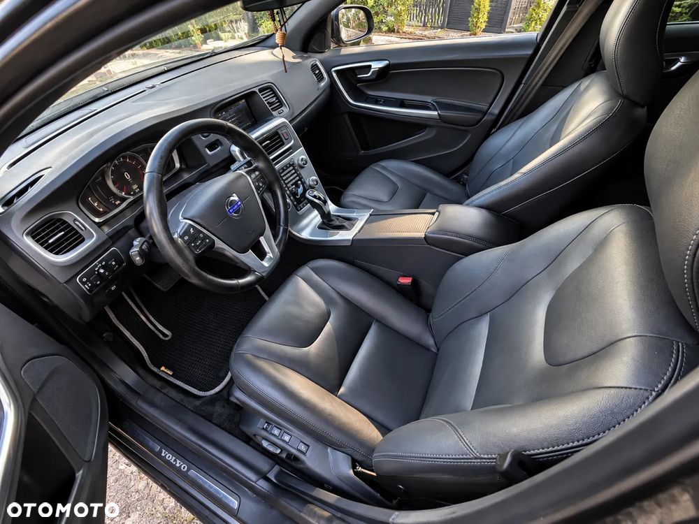 Volvo V60 - 5