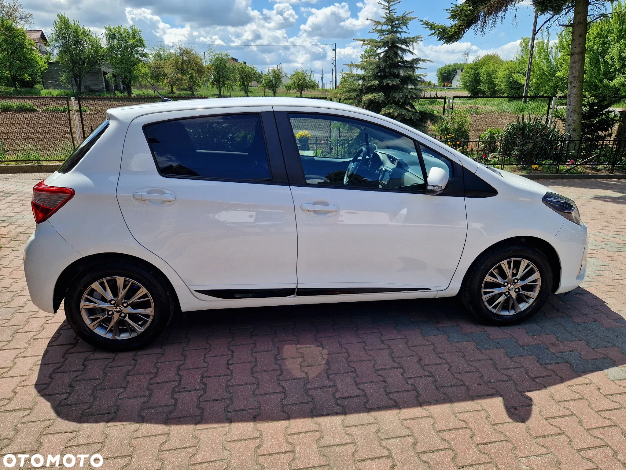 Toyota Yaris 1.5 Premium - 40