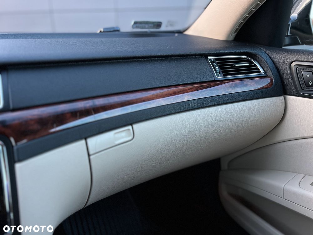 Skoda Superb 2.0 TDI 4x4 Elegance DSG - 28