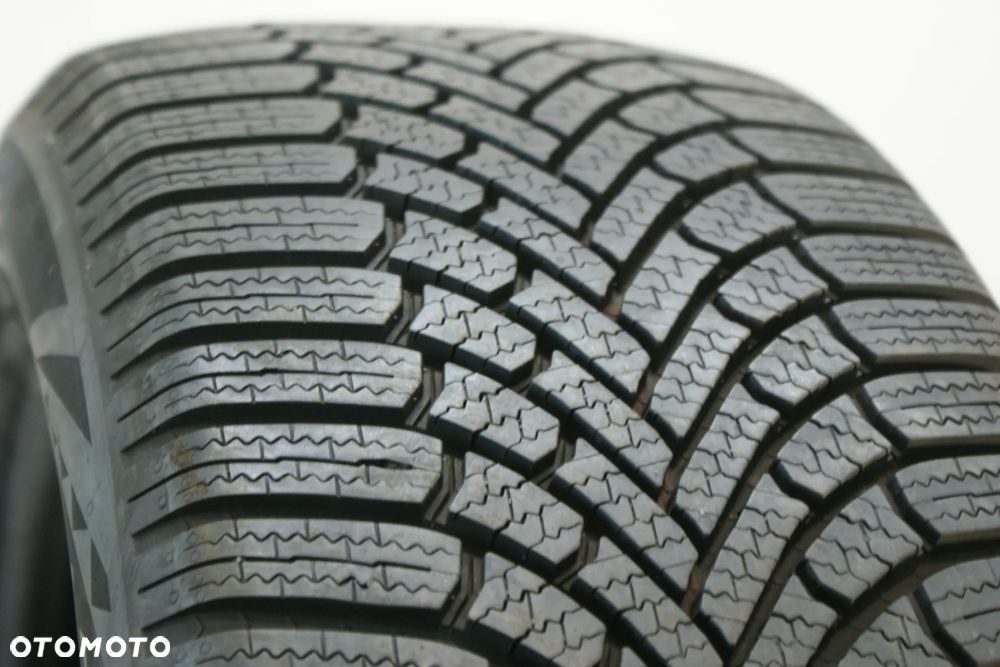 205/55R17 BRIDGESTONE BLIZZAK 6 , 7,4mm 2024r B1698 - 2