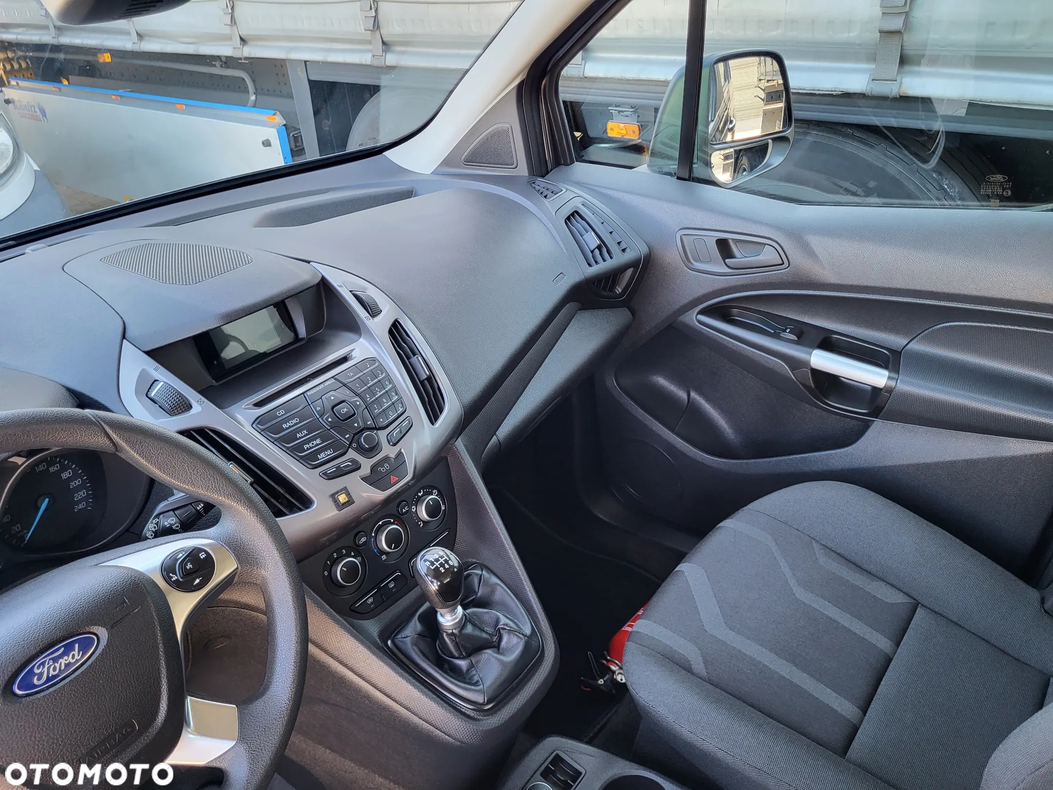 Ford Tourneo Connect 1.0 EcoBoost Start-Stop Trend - 21