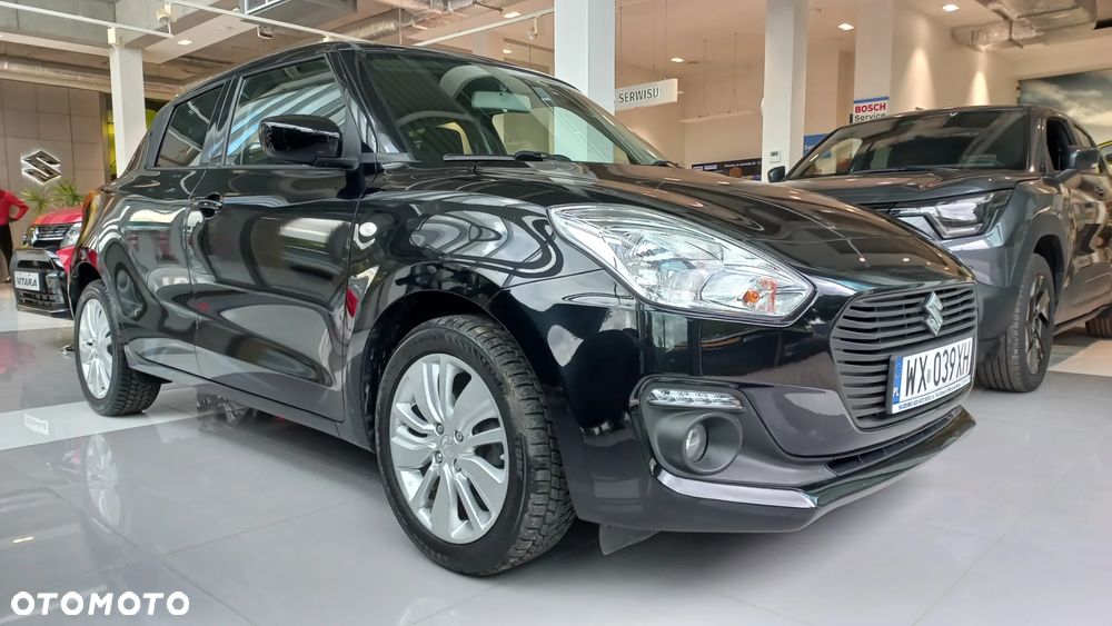 Suzuki Swift 1.2 Premium Plus - 2