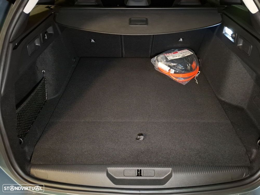 Peugeot 308 SW 1.6 Hybrid Allure e-DCS7 - 25