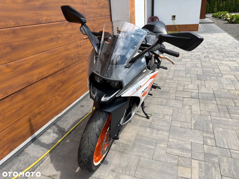 KTM RC 125 - 9
