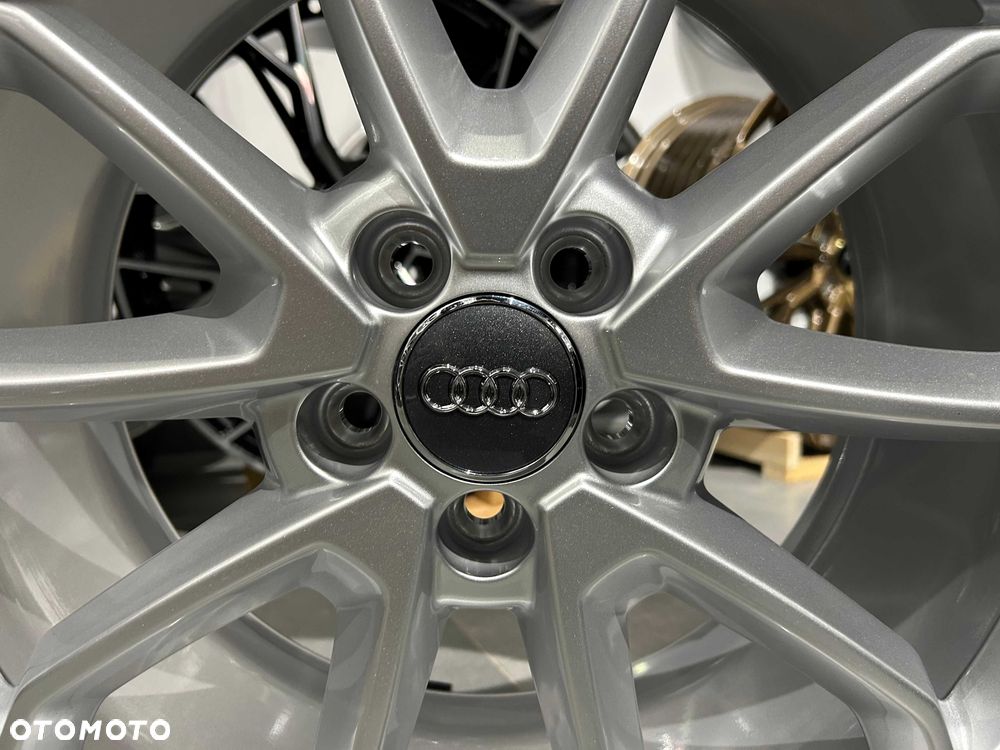 Oryginalne felgi 17 5x100 ET46 57.1 Audi A1 82A071497A - 3